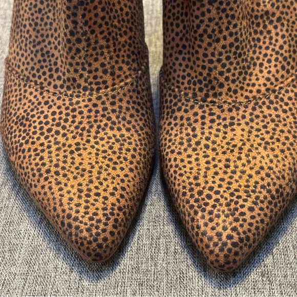 Jessica Simpson Hendria Faux Suede Pointed Toe Ankle Boots - Picture 3 of 8